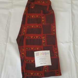 NWT OS Leggings